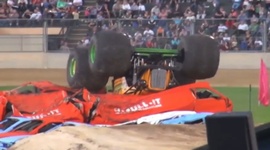 Faily malých a veľkých truckov