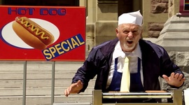 Zaseknutý v hot-dog stroji