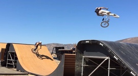 Ľudia sú parádni aj na kolesách