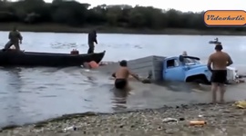 Totálni idioti v práci