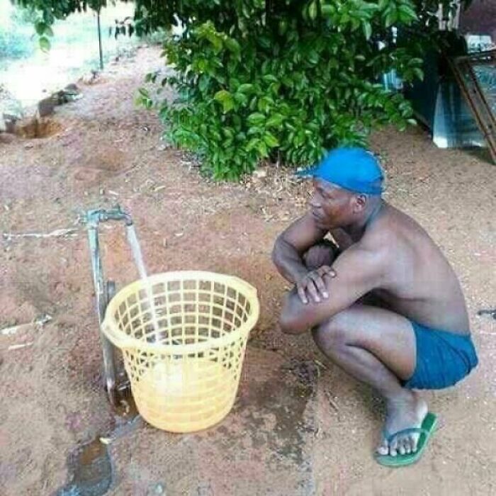 Ako sa to hovorí? Nosiť vodu v koši?