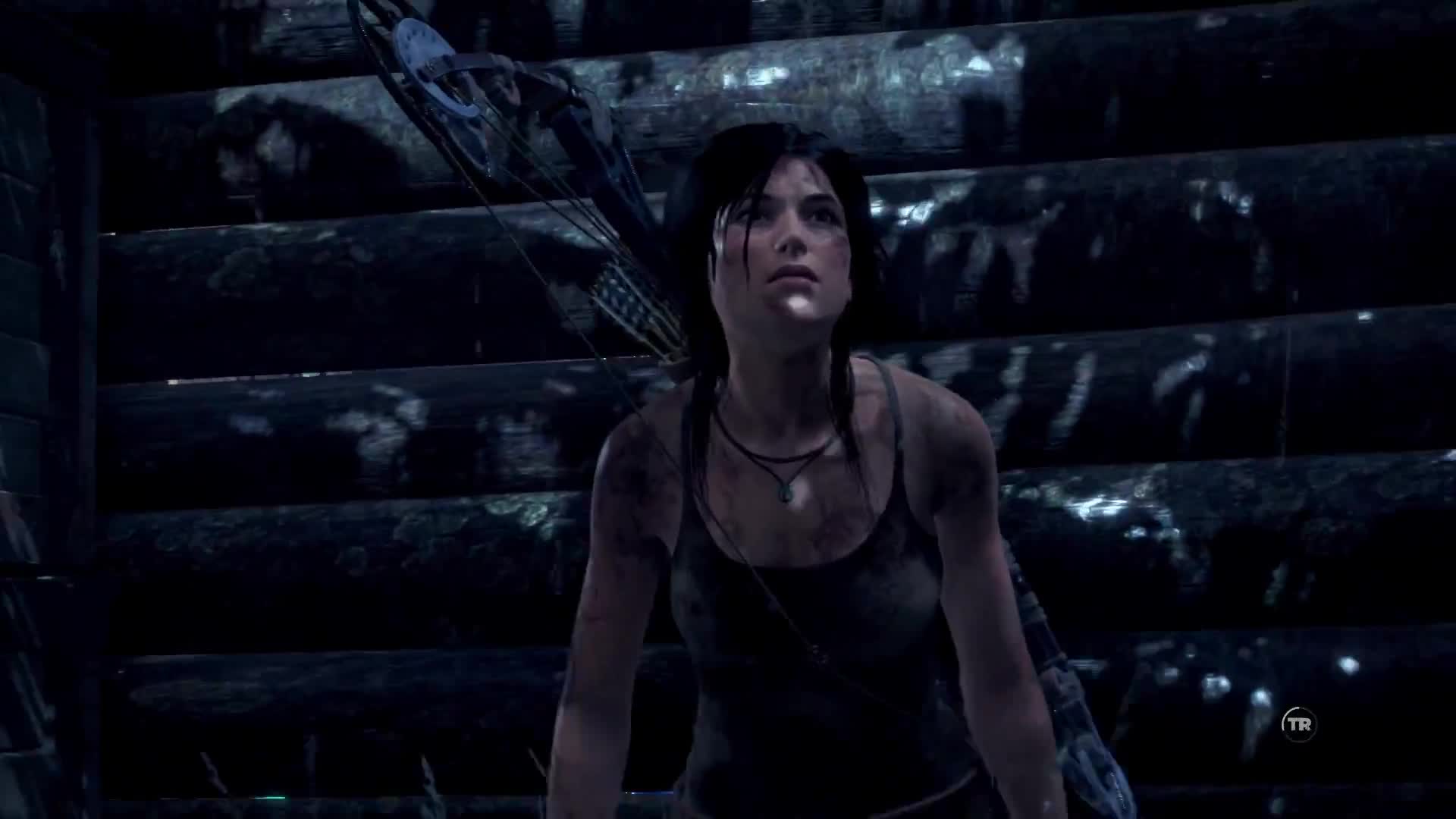 Rise of the Tomb Raider - Advancing storm - stealth gameplay