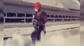 Zl� de� v pr�ci