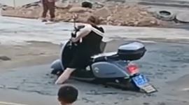 Idioti znovu prili do prce