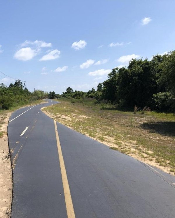 Bola raz jedna cesta