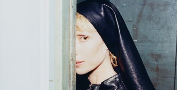 Lykke Li headlinerkou piatkovho programu Pohody 2026. Jej najv hit poznte z vnimonho filmu La vie d'Adèle