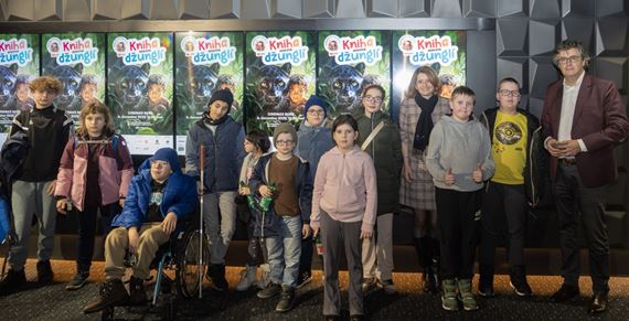 Kino pre vetkch: Premietanie pre nevidiacich a mikulske projekcie pre deti s autizmom