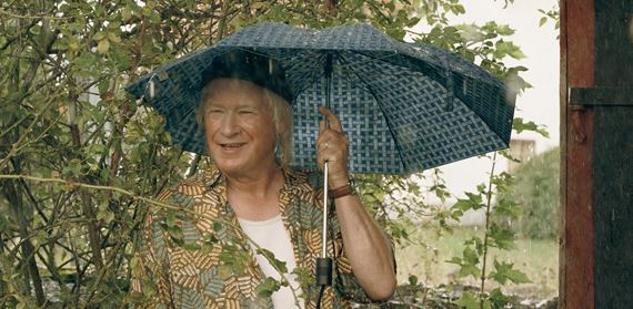 Nech pr��: Magick� kom�dia o mrzutosti a n�deji od tvorcov hitu Mu� menom Ove mieri do slovensk�ch k�n