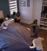 Keď sa zabávate s deťmi