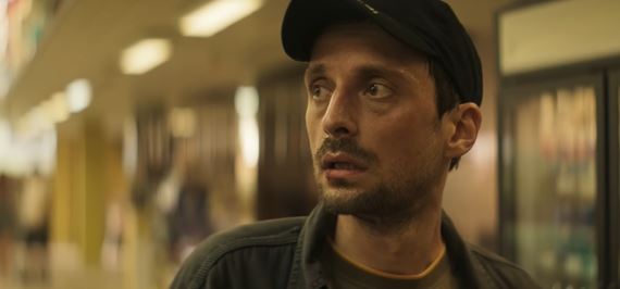 Posledn� �anca je nadmieru pozerate�n� sci-fi, ale odpor��ame aj nov� slovensk� koproduk�n� film Poberta. Podcast Vertigo