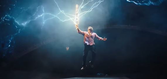 Ako sa sta� hrdinom prezradia Vl�dcovia vesm�ru / Masters of the Universe u� v j�ni. Nov� film Travisa Knighta (Kubo a k�zeln� me�)