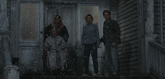 Niektor� s�uby platia aj po smrti. Evil Dead: Zhor v pekle / Evil Dead Burn - predstavuje trailer
