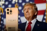PR agent�ra sa di�tancovala od Trump Mobile, nechc� s n�m u� ni� ma�
