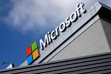 Microsoft spolu tento rok prepustí 4800 ľudí