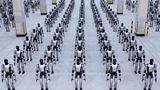 Čína už ovláda 97% dodávok humanoidných robotov. Američania výrazne zaostávajú