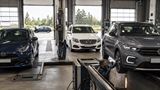 Toto sú autá s najmenším počtom technických chýb, Mazda a Mercedes vedú, Tesla obsadila posledné priečky
