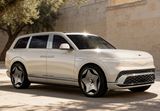 Genesis odhalil luxusn� elektrick� GV90, m� 123,5 kWh bat�riu a dvere bez stredov�ho st�pika