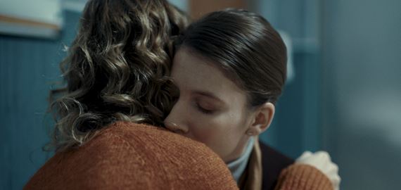 Jana Koval�ikov� z�ska ocenenie Cinematik Talent Award za v�kon vo filme L�ska