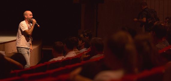 Slovensk� film je na tom teraz lep�ie ako �esk�. Peter Kone�n� v Dobrom r�ne o 21. ro�n�ku Cinematiku