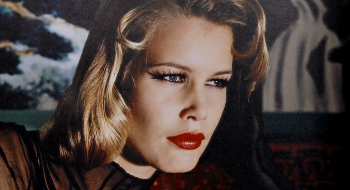 Helmut Newton: Nehanebn krsa